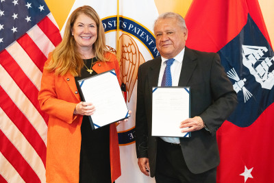 USPTO Director Kathi Vidal with IMPI Director Dr. José Sanchez Pérez